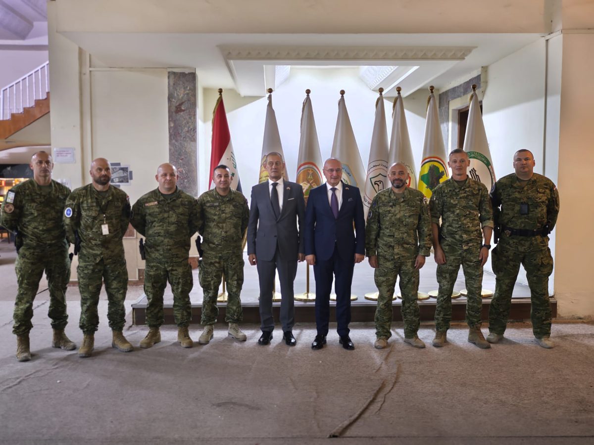 Slika https://www.morh.hr/wp-content/uploads/2025/10/2025-10-28-hrvcon-irak-1200x900.jpg