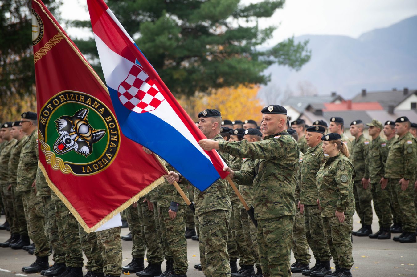 Slika https://www.morh.hr/wp-content/uploads/2025/10/2025-10-30-obljetnica-vukovi-1-1353x900.jpg