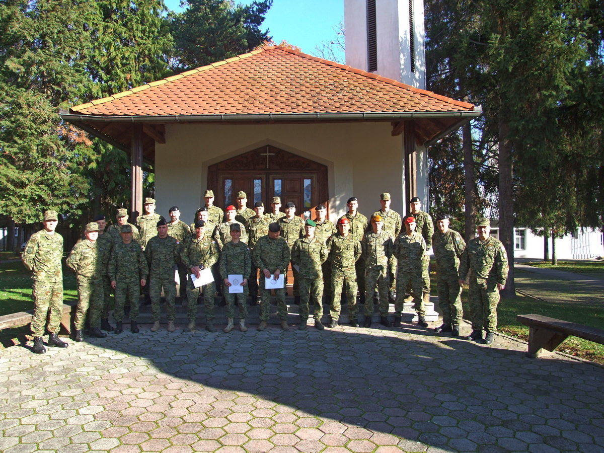 Slika https://www.morh.hr/wp-content/uploads/2025/11/2025-11-14-tecaj-za-instruktore.jpg