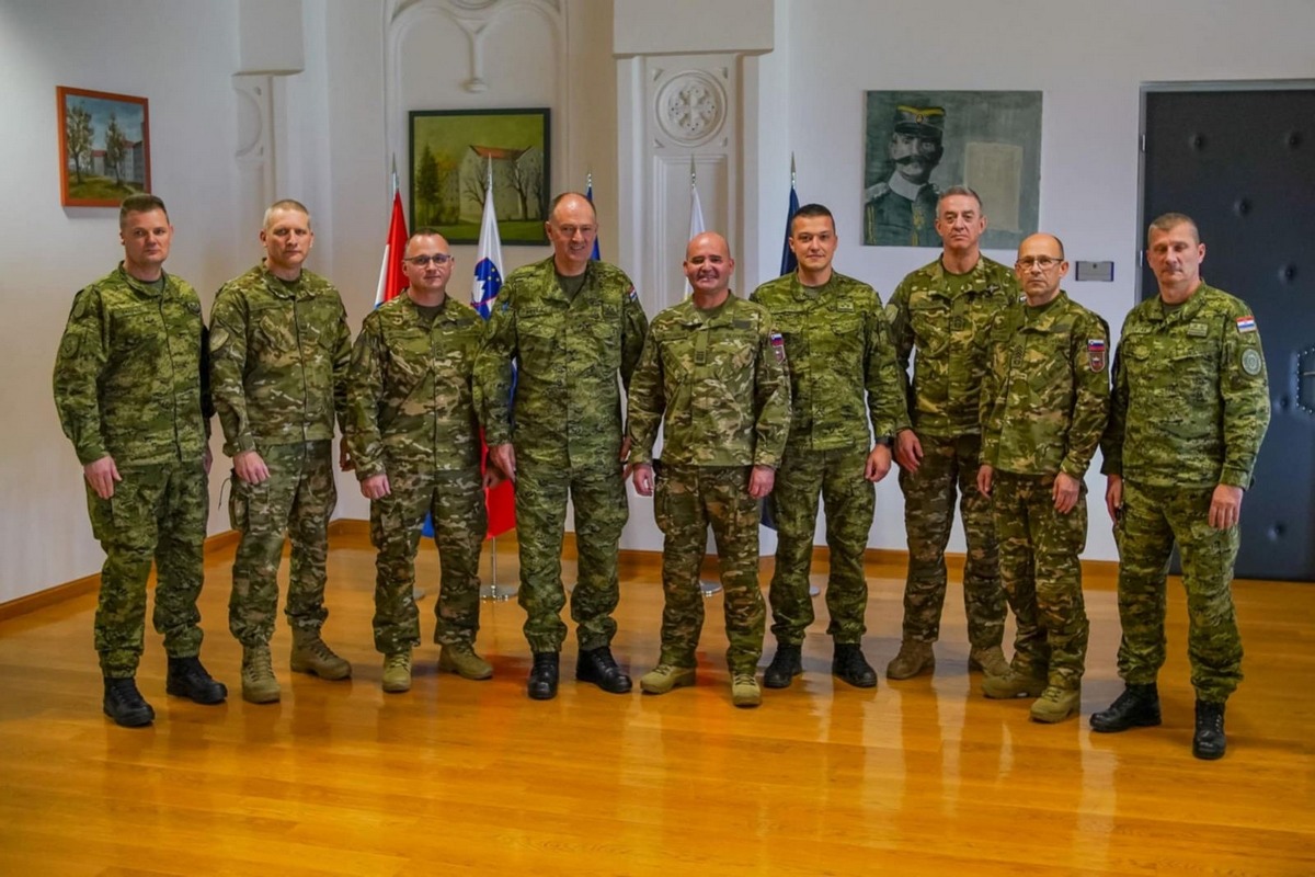 Slika https://www.morh.hr/wp-content/uploads/2025/11/2025-11-17-ds-u-sloveniji.jpg