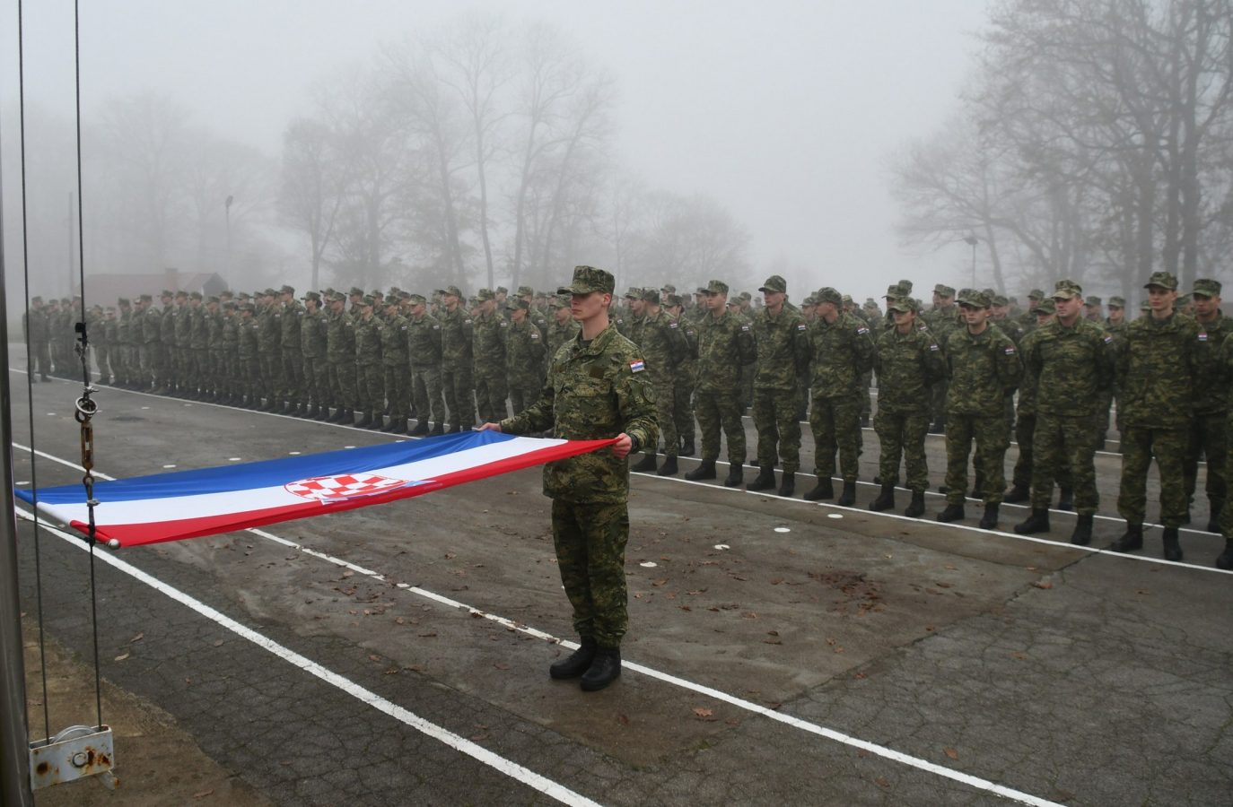 Slika https://www.morh.hr/wp-content/uploads/2025/12/2025-12-03-pocetak-specijalisticke-vojne-obuke-u-sopo-zod-1374x900.jpg