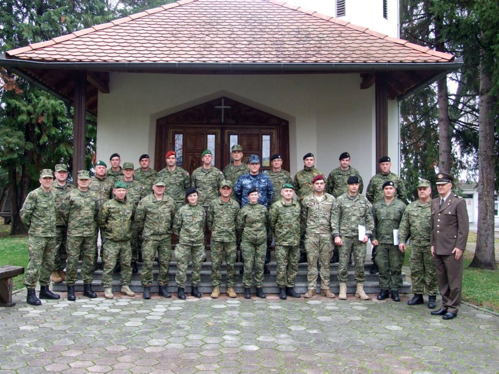 Slika https://www.morh.hr/wp-content/uploads/2025/12/2025-12-05-zavrsen-39-narastaj-tecaja-za-instruktore-u-pozegi.jpg