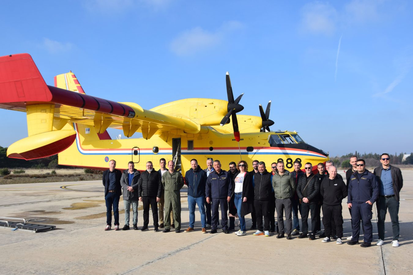 Slika https://www.morh.hr/wp-content/uploads/2025/12/2025-12-11-vatrogasci-u-hrz-1350x900.jpg