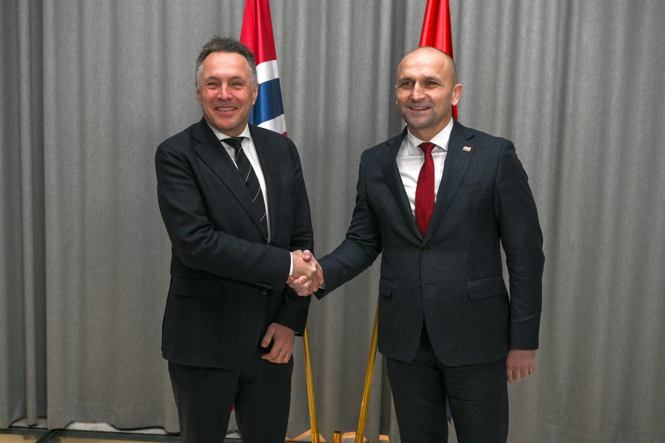 Slika https://www.morh.hr/wp-content/uploads/2026/01/2026-01-13-mo-norveska-sluzbeni-put-1350x900.jpg