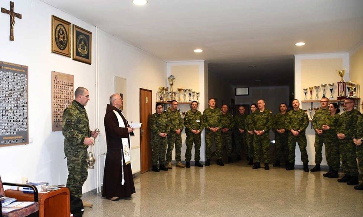 Slika https://www.morh.hr/wp-content/uploads/2026/01/2026-01-16-blagoslov-vinkovci.jpg