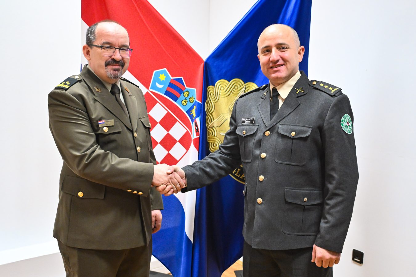 Slika https://www.morh.hr/wp-content/uploads/2026/01/2026-01-20-gruzijski-viz-sastanak-1351x900.jpg