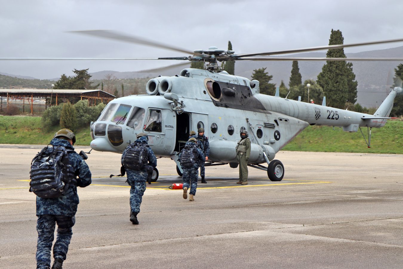 Slika https://www.morh.hr/wp-content/uploads/2026/02/2026-02-05-uvjezbavanje-satnije-mdp-a-1350x900.jpg