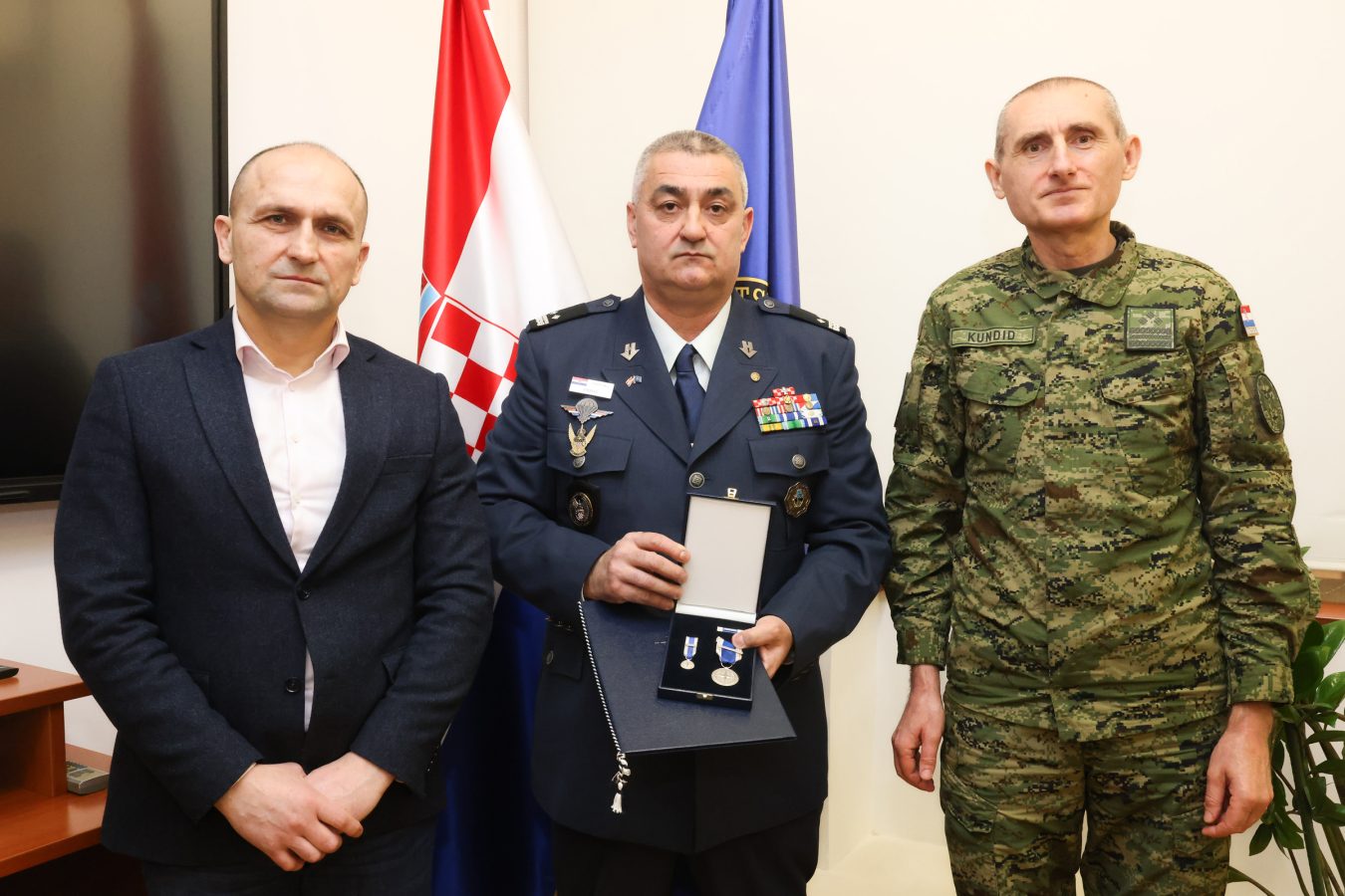 Slika https://www.morh.hr/wp-content/uploads/2026/02/2026-02-16-pukovnik-sudic-1350x900.jpg