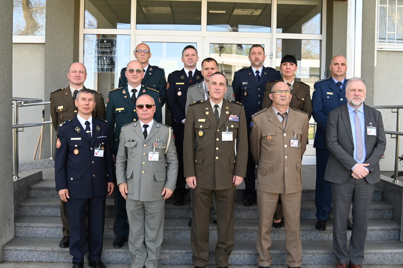 Slika https://www.morh.hr/wp-content/uploads/2026/04/2026-04-14-nacelnici-logistike-a-5-inicijative-1350x900.jpg