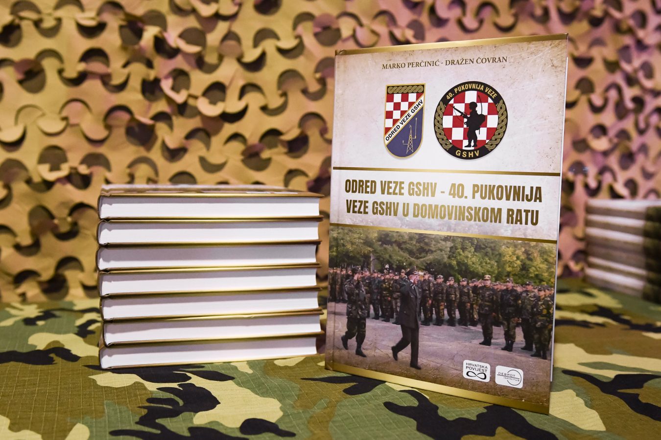 Slika https://www.morh.hr/wp-content/uploads/2026/09/2026-09-30-hvu-promocija-knjige-1350x900.jpg